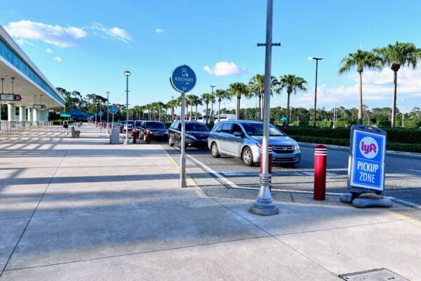rideshare disney transportation